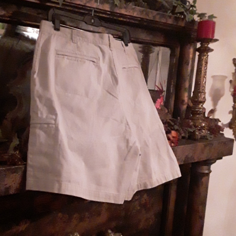 Short - Picture 2 of 2